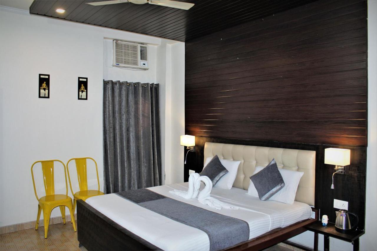Krishna Residency - A Boutique Hotel Bareli Zewnętrze zdjęcie
