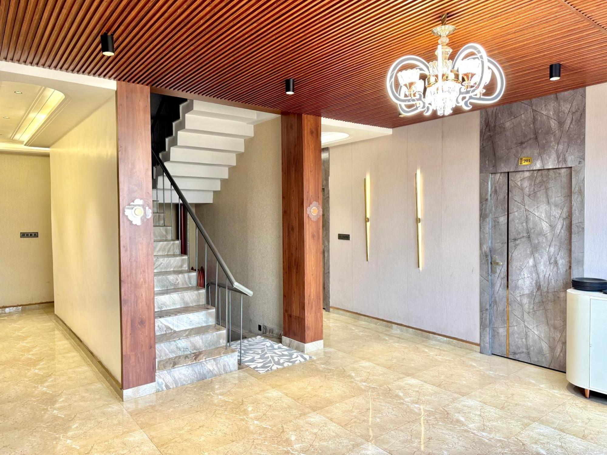 Krishna Residency - A Boutique Hotel Bareli Zewnętrze zdjęcie