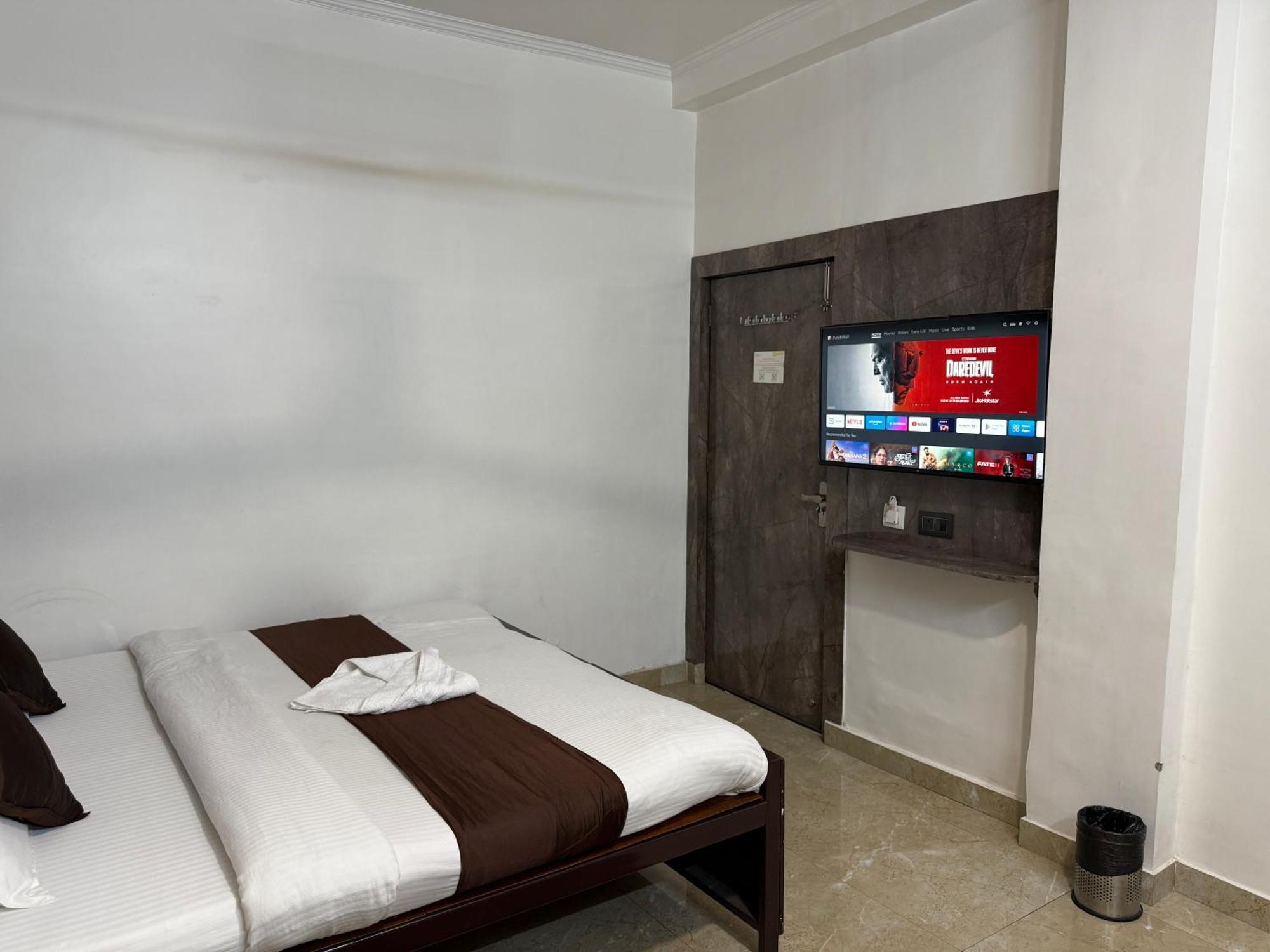Krishna Residency - A Boutique Hotel Bareli Zewnętrze zdjęcie